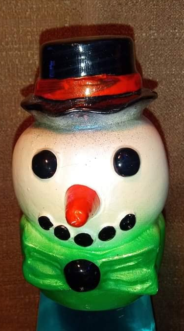 Snowman lava lamp