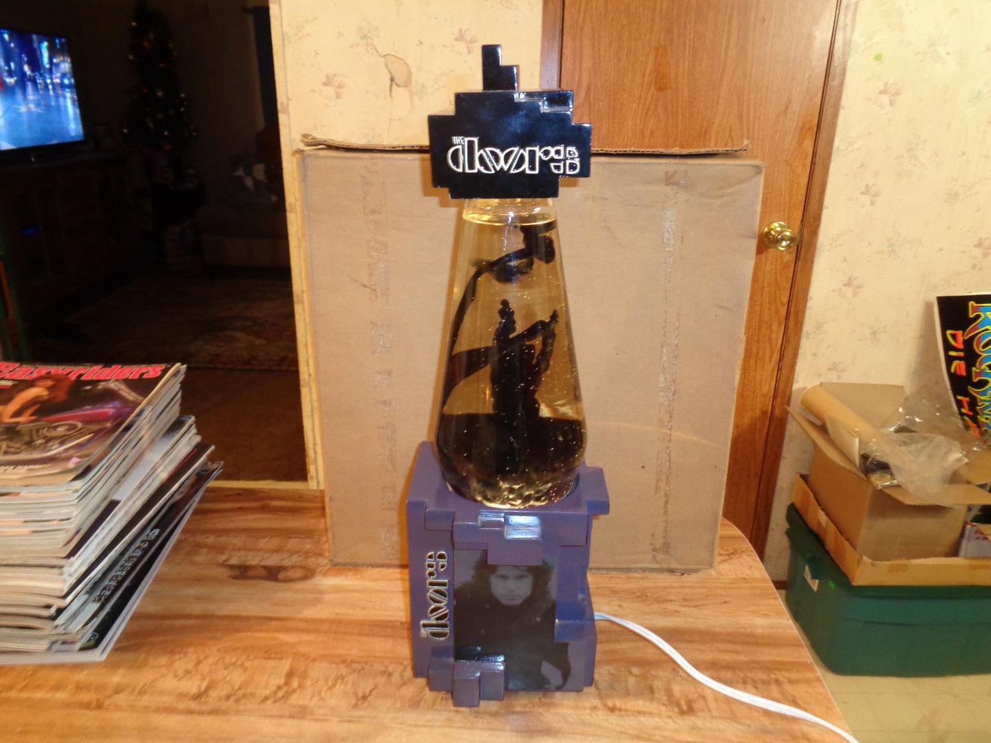 Vandor Doors Lava Lamp